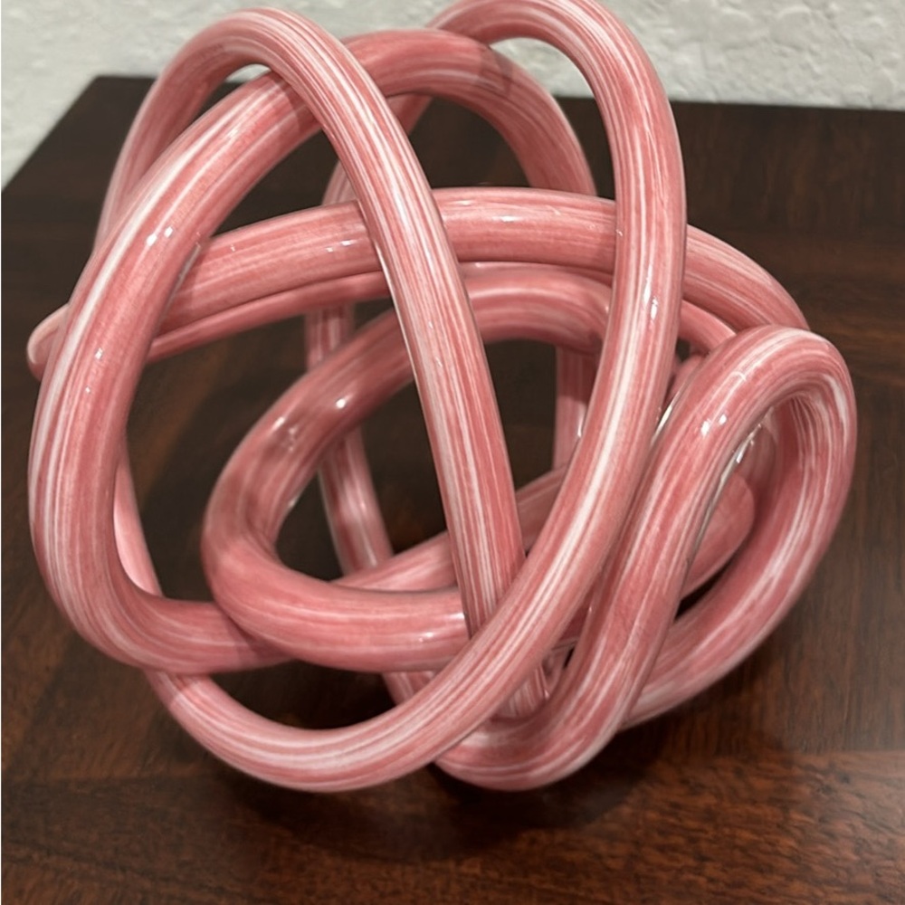 Gorgeous pink home decor